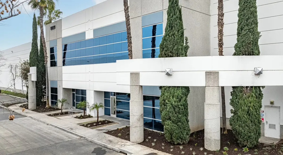 12821 Carmenita Rd., Santa Fe Springs