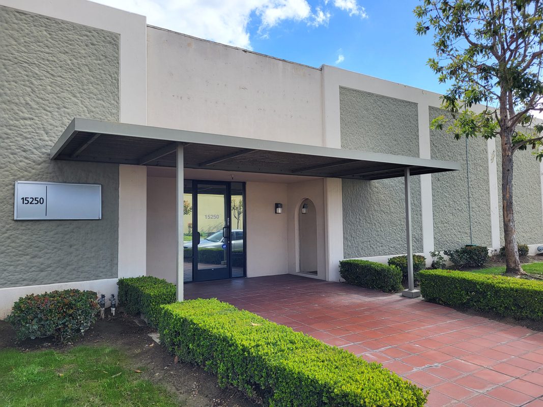 15250 Texaco Ave., Paramount