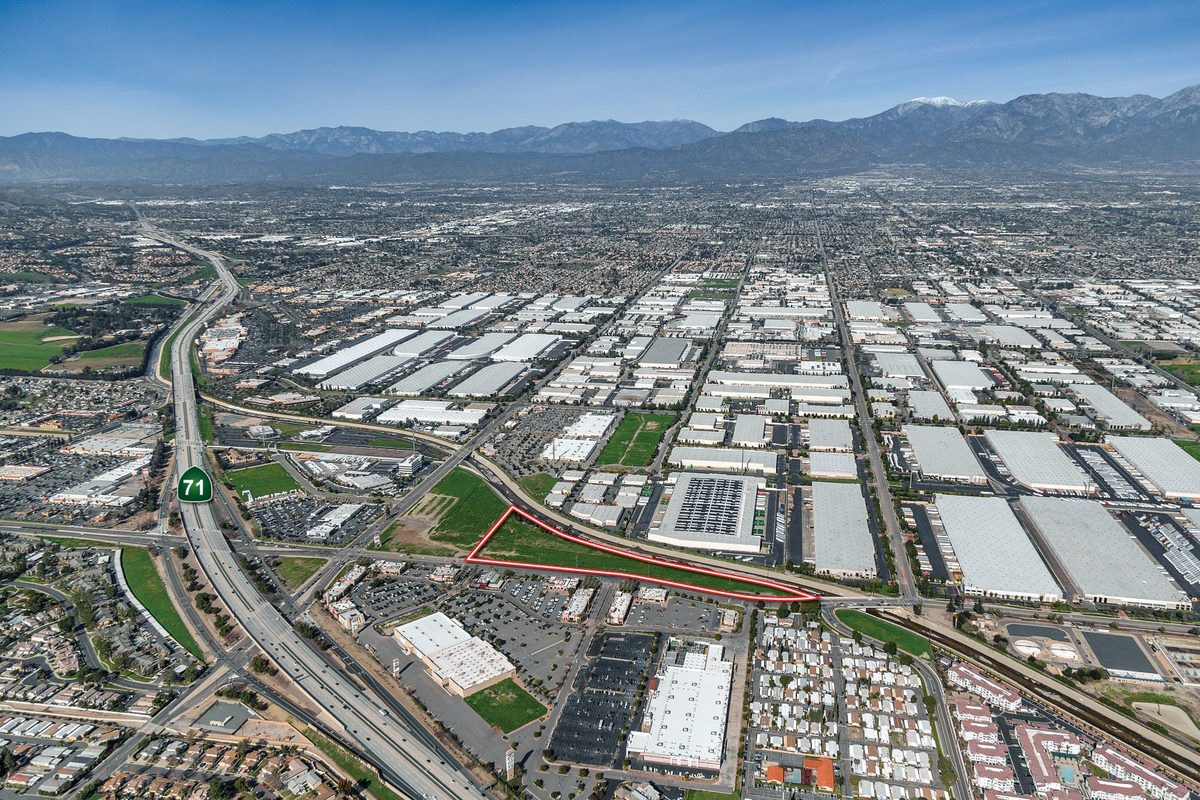 Chino Hills Pkwy., Chino Hills